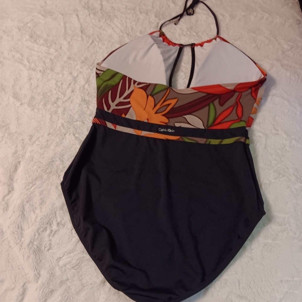 Calvin Klein Black & Orange Tropical Print Keyhole-Neck One-Piece Swimsuit 12 - Picture 9 of 11